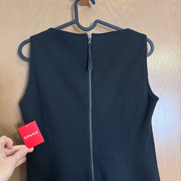 Spanx NWT The Perfect Fit & Flare Dress Stretch Black Size S - Picture 6 of 10